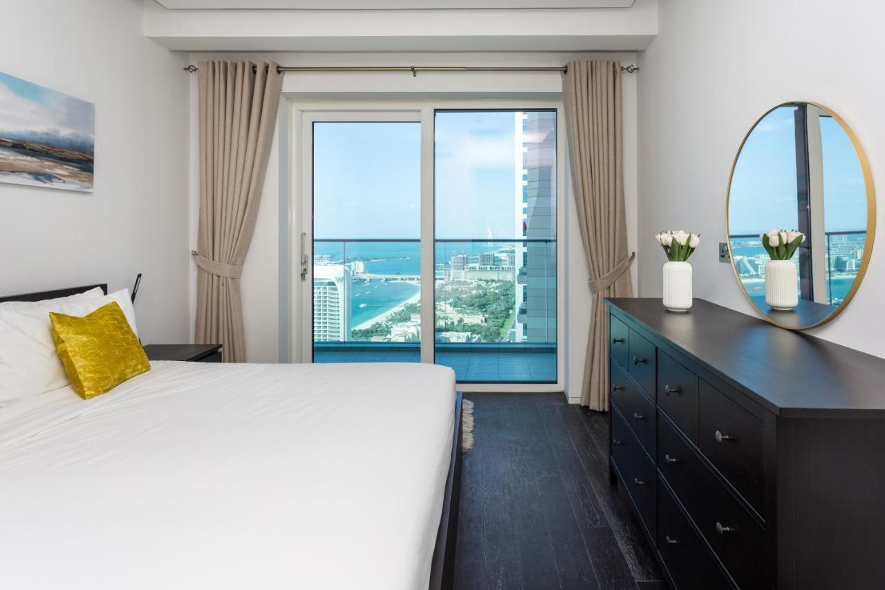 Apartment Damac Heights Tower Apartment. Podium Level - Fendi Design. Dubai