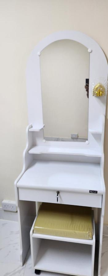 Abdullah Kamber Building Homestay Dubai