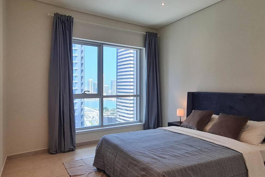 Marina Heights, 2 Bedroom Daire *