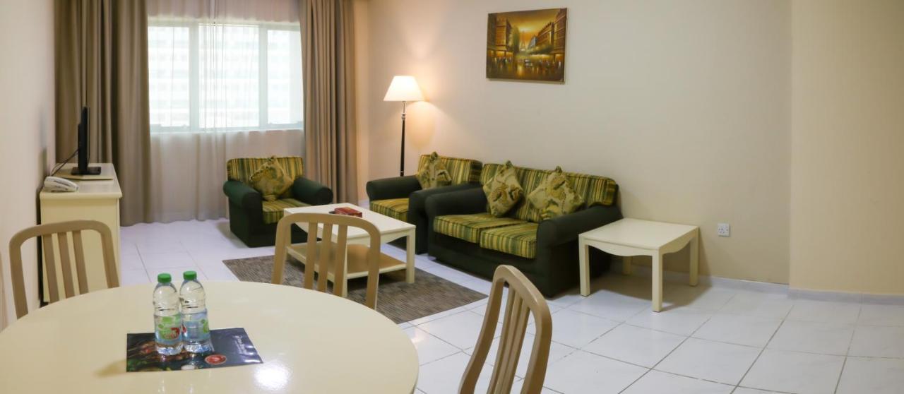 Wescott Pearl Aparthotel 3*