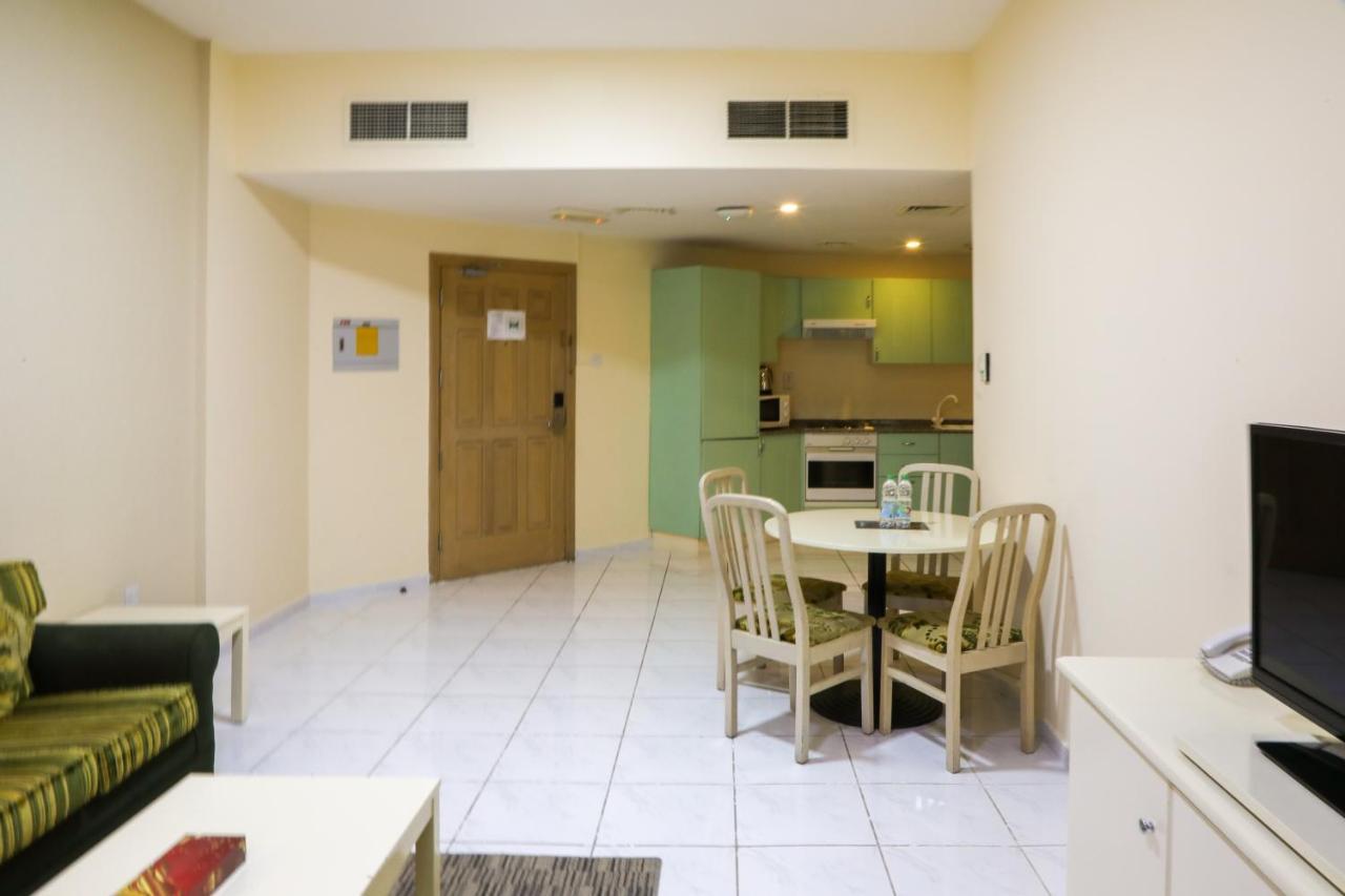 Aparthotel Wescott Pearl 3*