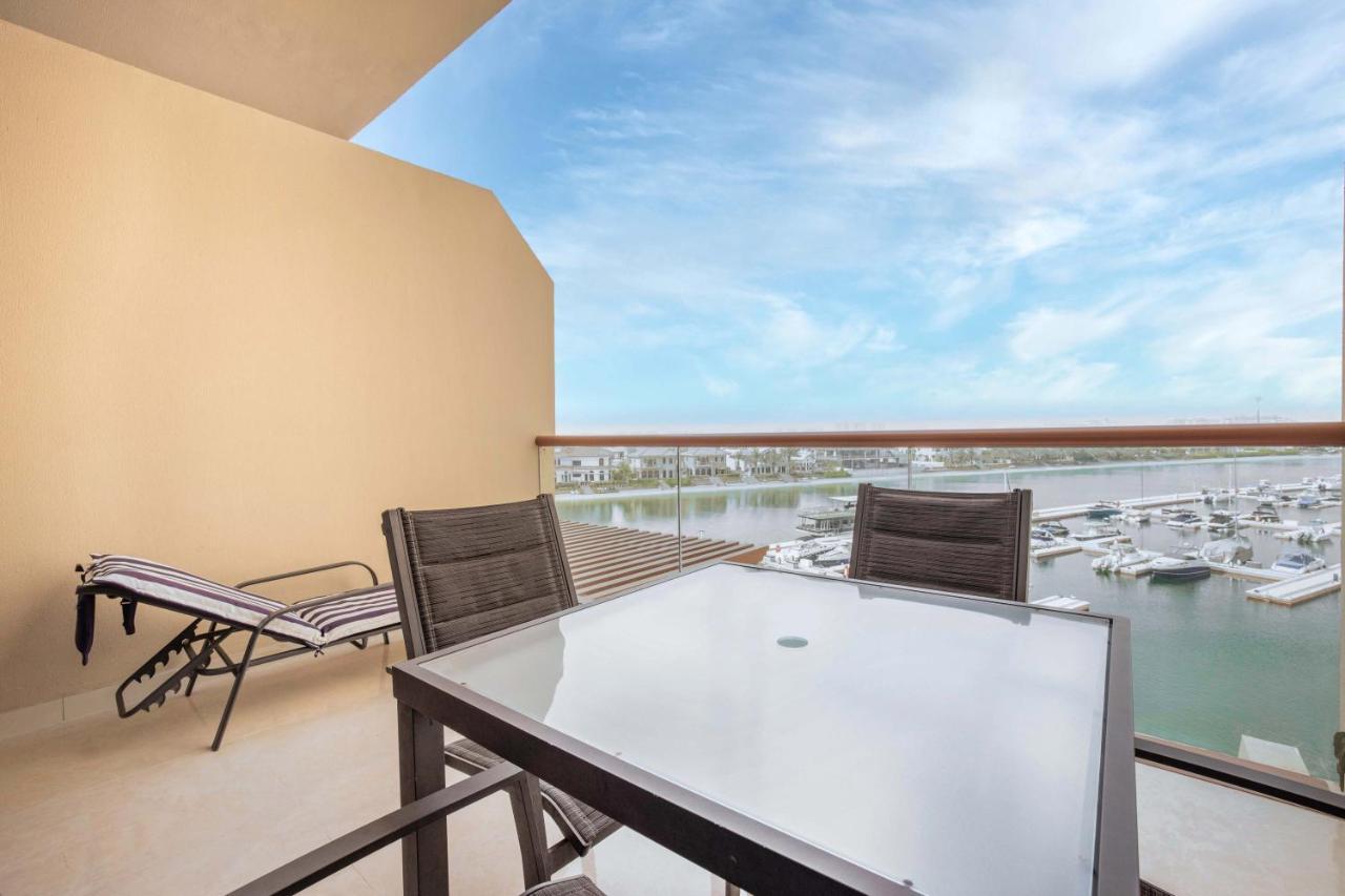 Deluxe In Palm Views East At Palm Jumeirah By Pk Holidays Apartment Dubai