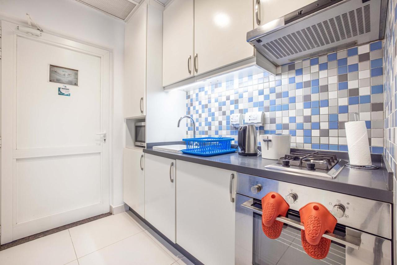 Deluxe In Palm Views East At Palm Jumeirah By Pk Holidays *