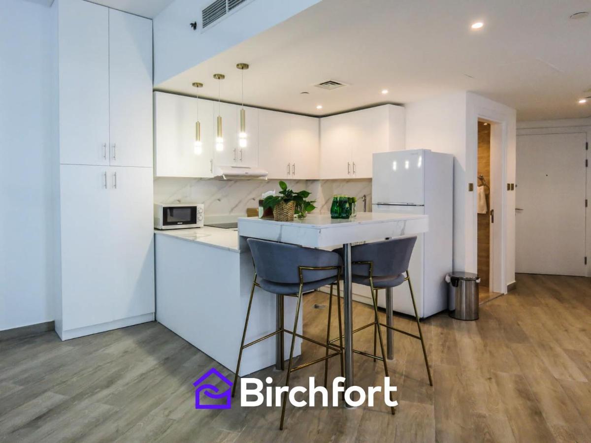 Birchfort - Newly Renovated Huge 2 Bedroom Daire *