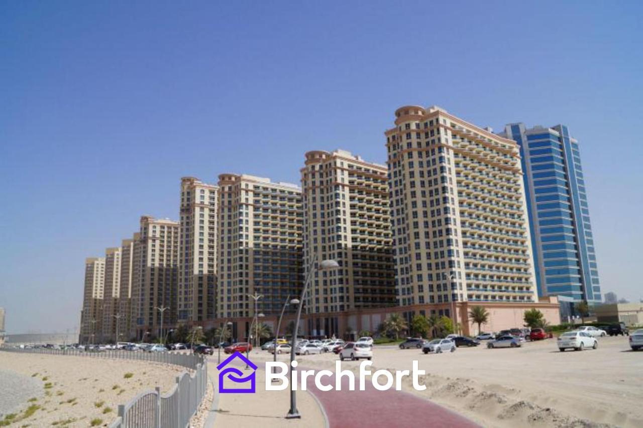 Birchfort - Newly Renovated Huge 2 Bedroom Daire