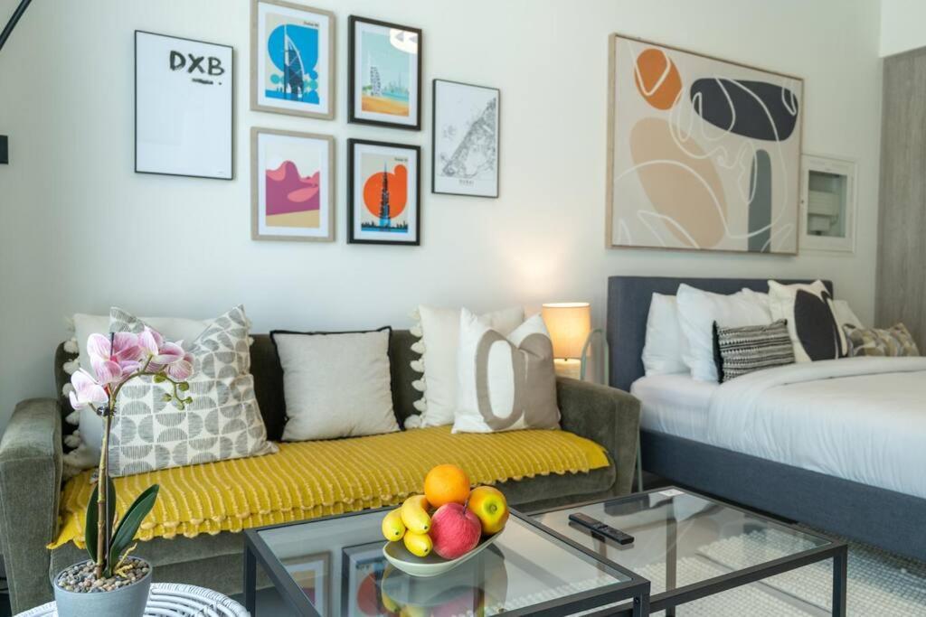 Eclectic With Terrace In Oxford Blvd Jvc * Dubai