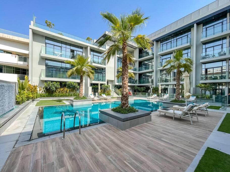 Apartment Eclectic With Terrace In Oxford Blvd Jvc *