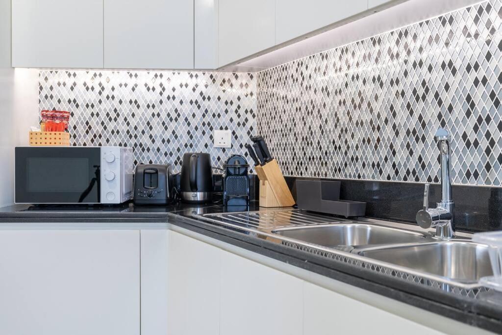 Apartment La Dolce By Suiteable Interiors