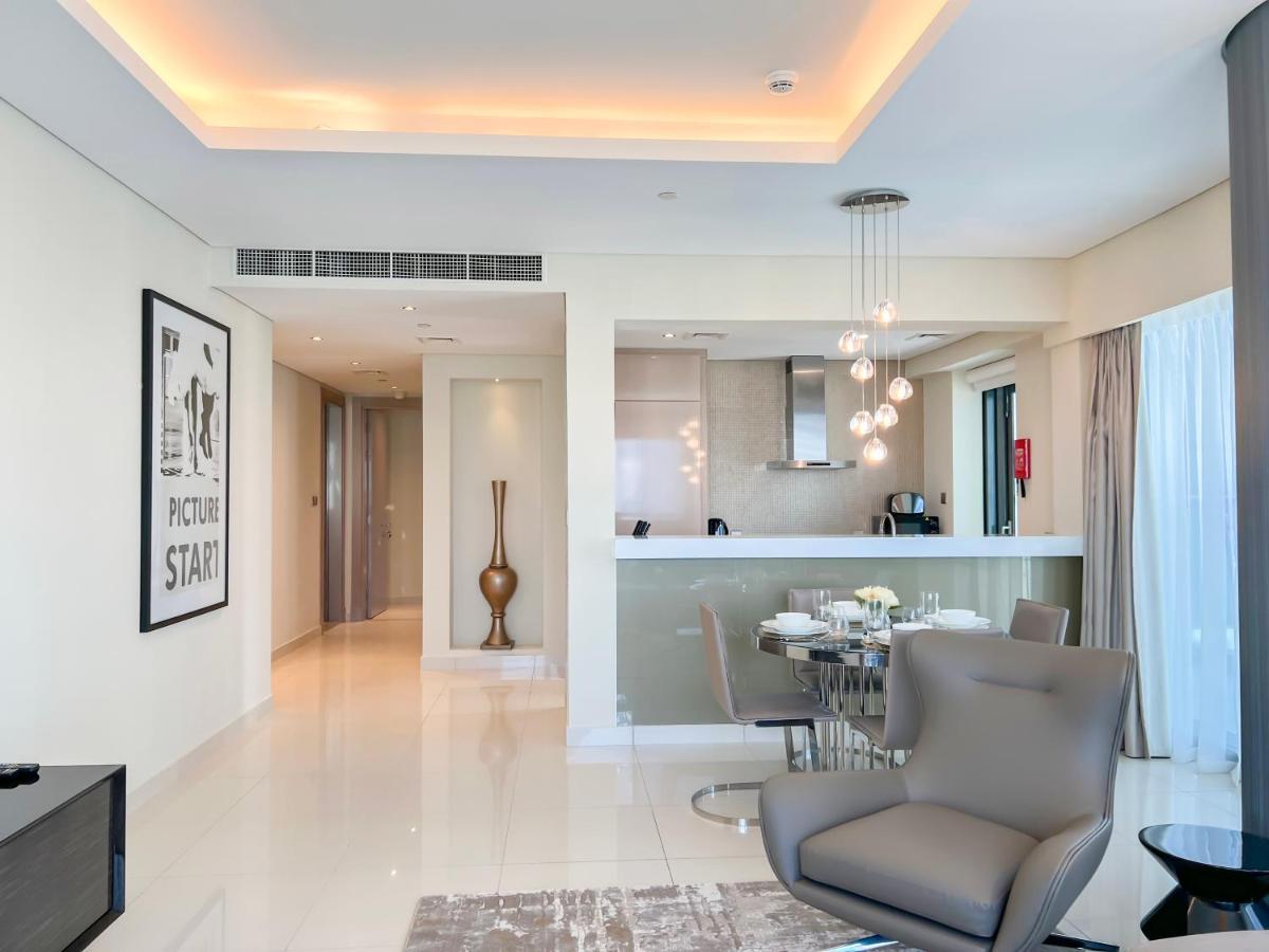 Luton - Damac Paramount 2br High Floor, Business Bay, 61ab06 *