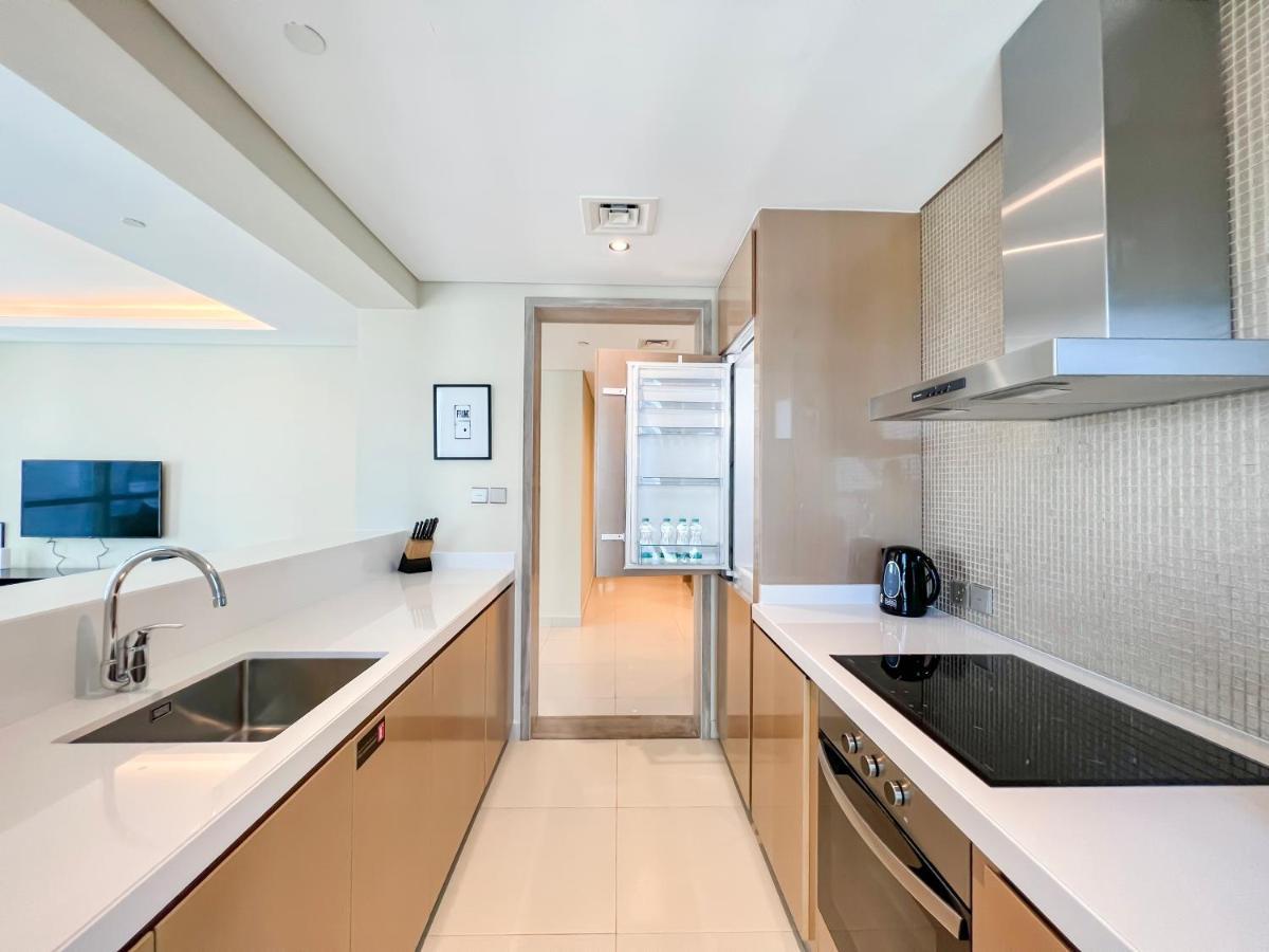 Luton - Damac Paramount 2br High Floor, Business Bay, 61ab06 * Dubai