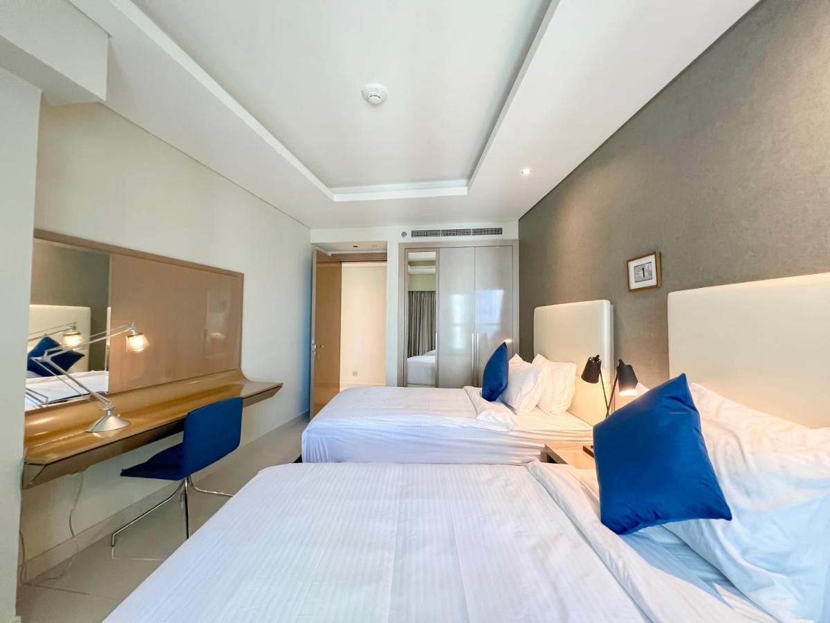 Luton - Damac Paramount 2br High Floor, Business Bay, 61ab06