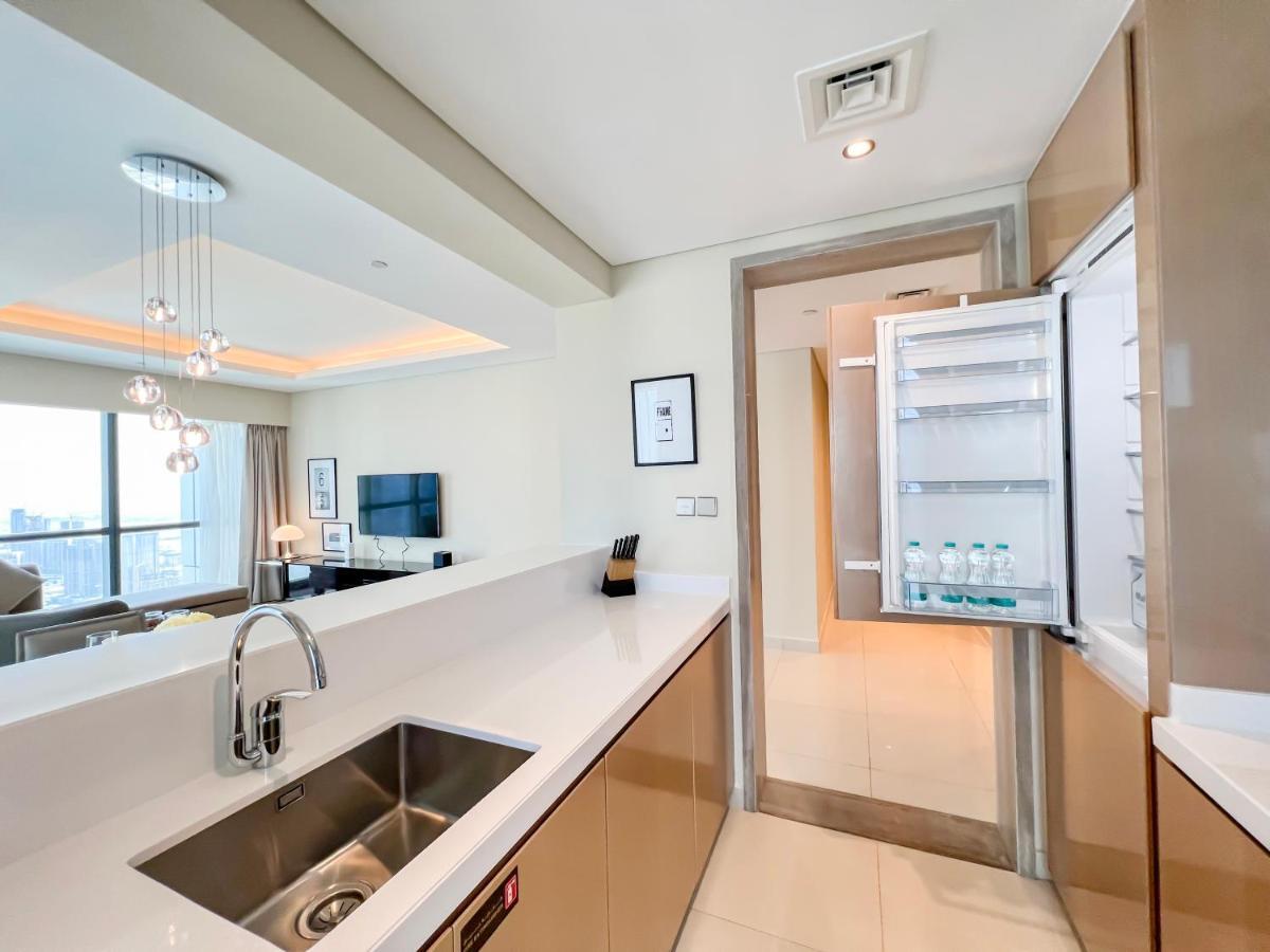 Luton - Damac Paramount 2br High Floor, Business Bay, 61ab06 Dubai