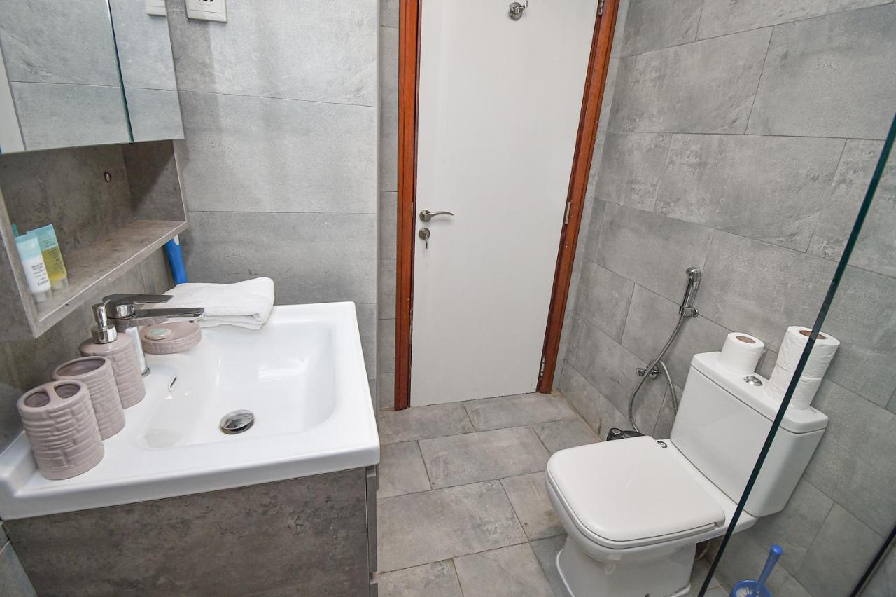 Luxury Escapes - Cozy 1 Bedroom With Study In Marina Park Tower