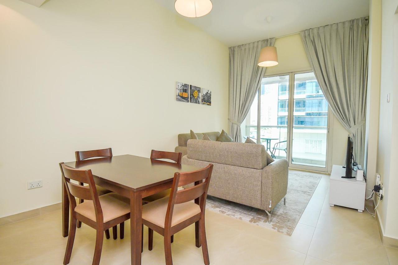 Luxury Escapes - Cozy 1 Bedroom With Study In Marina Park Tower Dubai