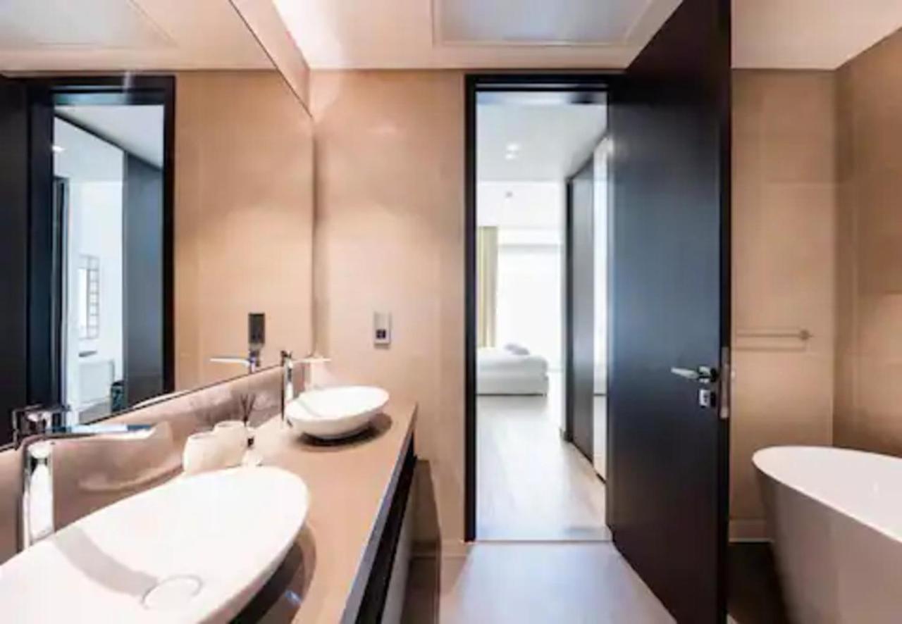 Mesmerizing 1br Full Marina View At Marina Gate *
