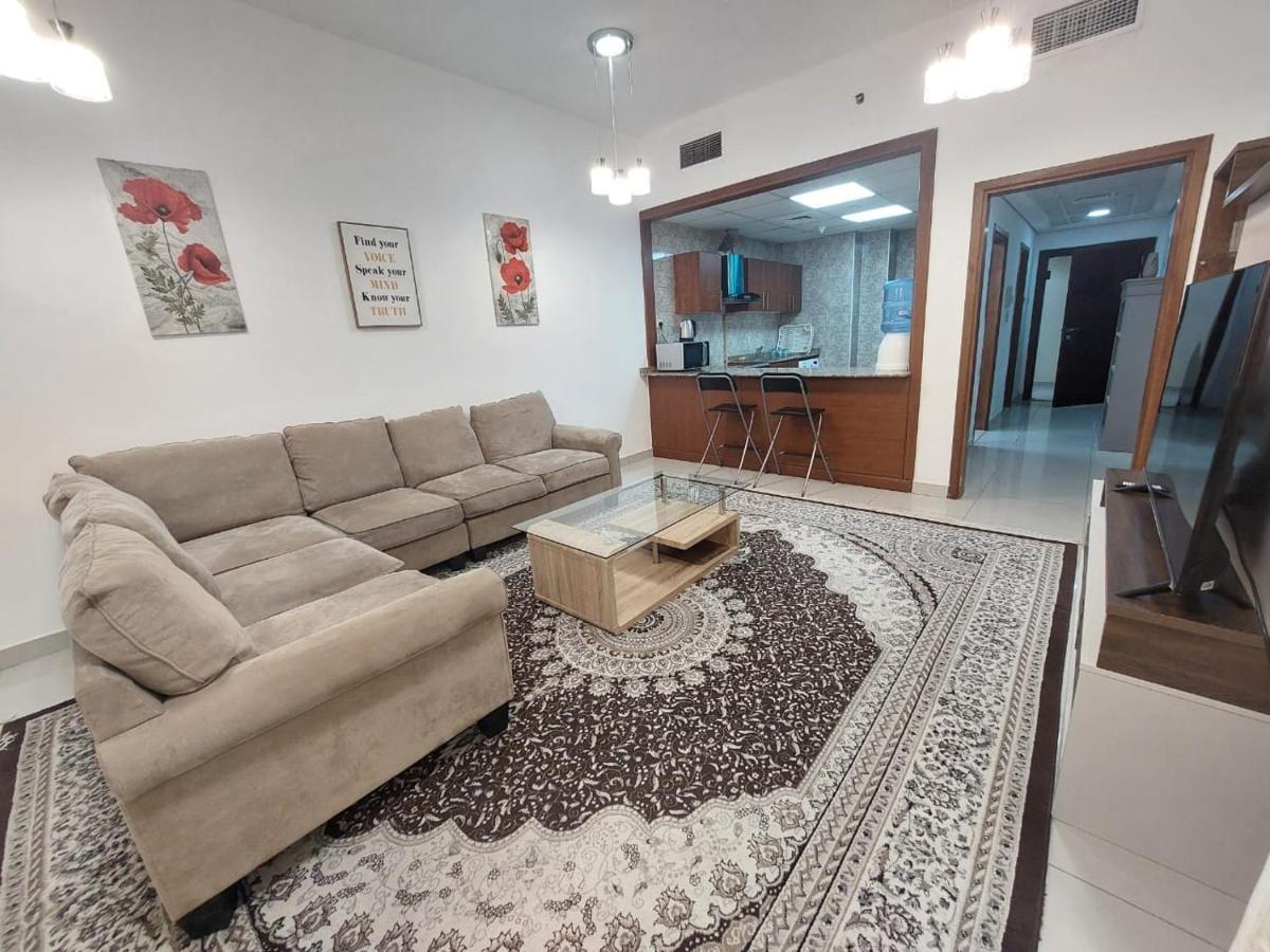 Apartment A Perfect Staycation For Tourists And Travelers' Dubai