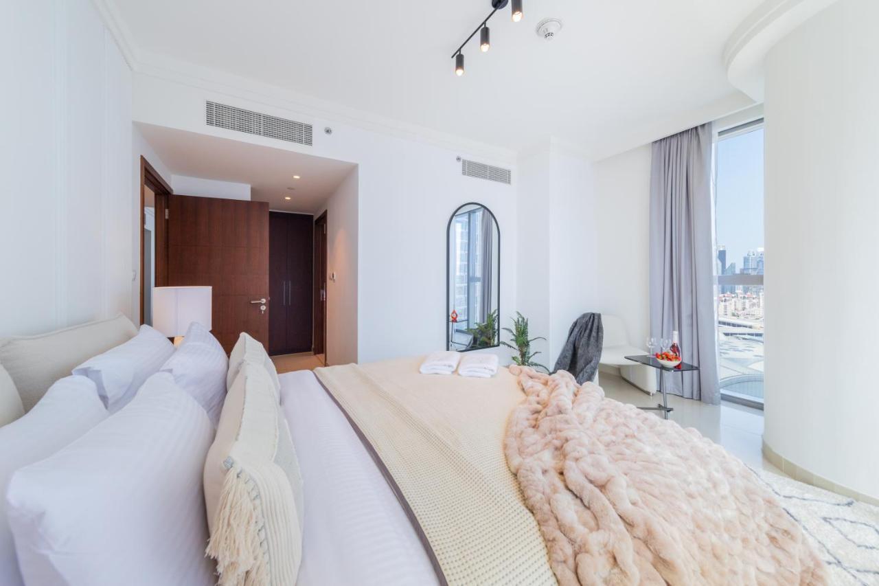 Eden's Homes & - Boulevard Point Apartment Dubai
