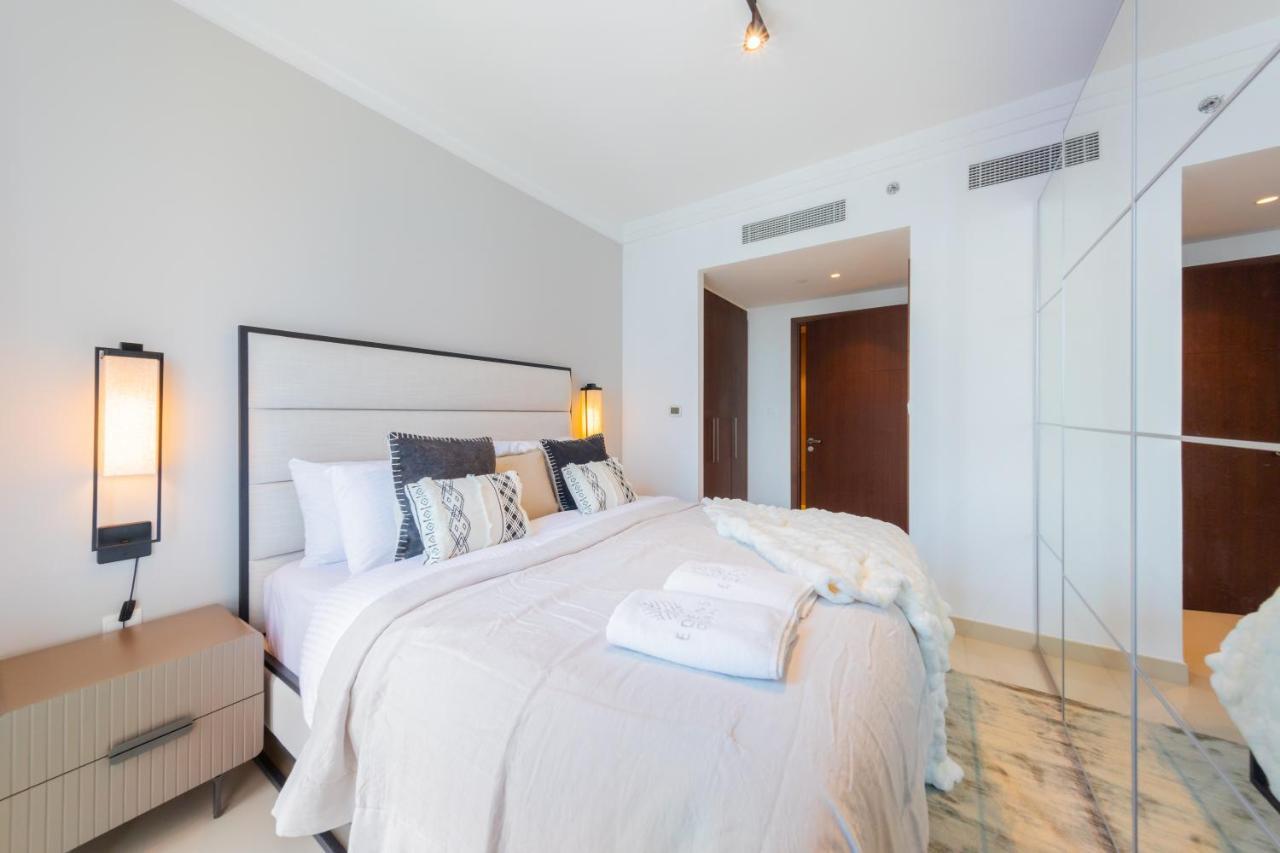 Eden's Homes & - Boulevard Point Dubai