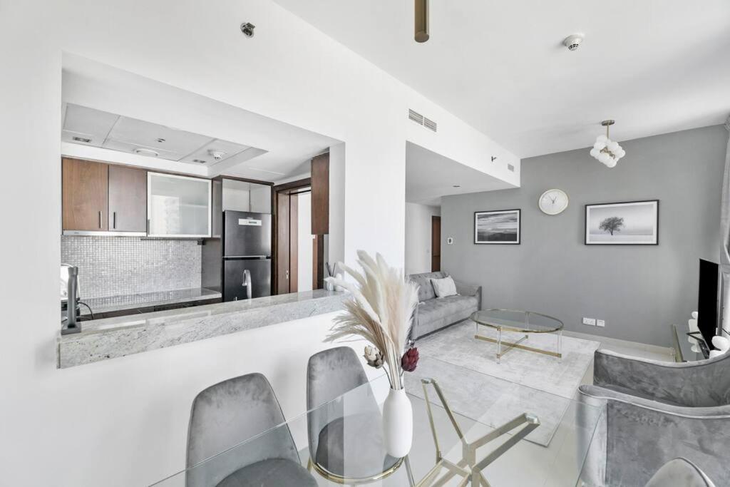 Stonetree - Park Island Blakely 1 Bedroom - Prime Location Apartment *