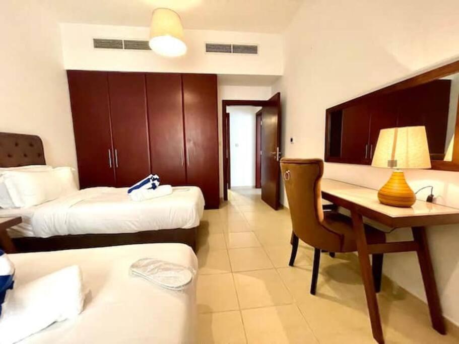 Jbr Sea View 2 Bedroom