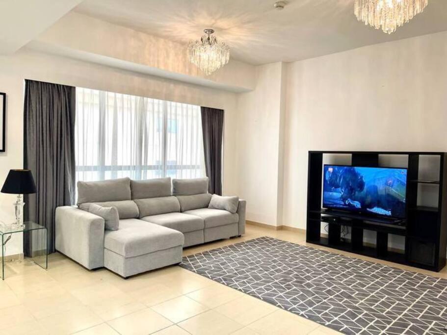 Apartment Jbr Sea View 2 Bedroom Dubai