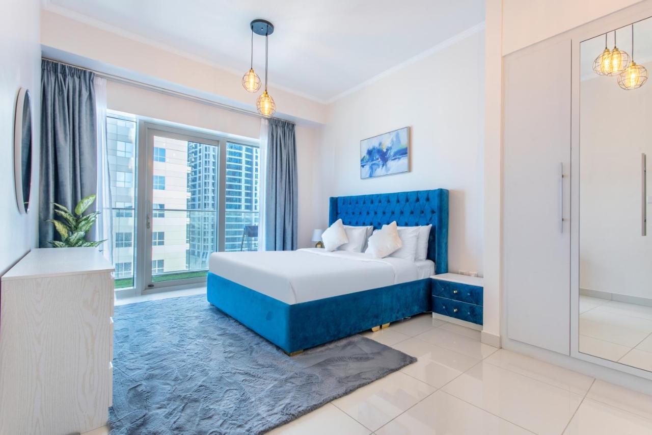 Apartment Damac Heights - 1 Bedroom In Marina With Sea View