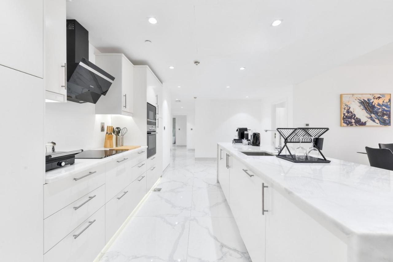 Beachside Bliss - Luxurious 2 Bedroom Jbr Apartamento *