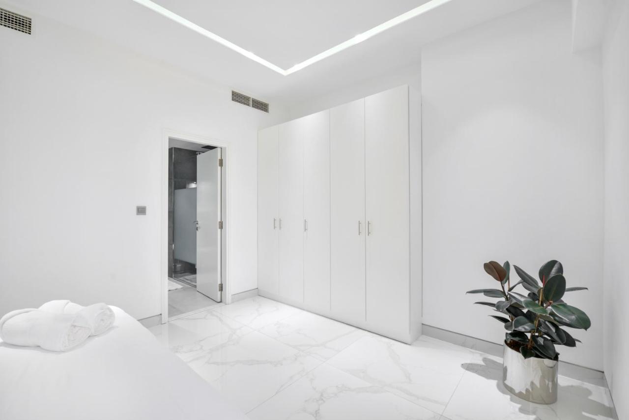 Beachside Bliss - Luxurious 2 Bedroom Jbr