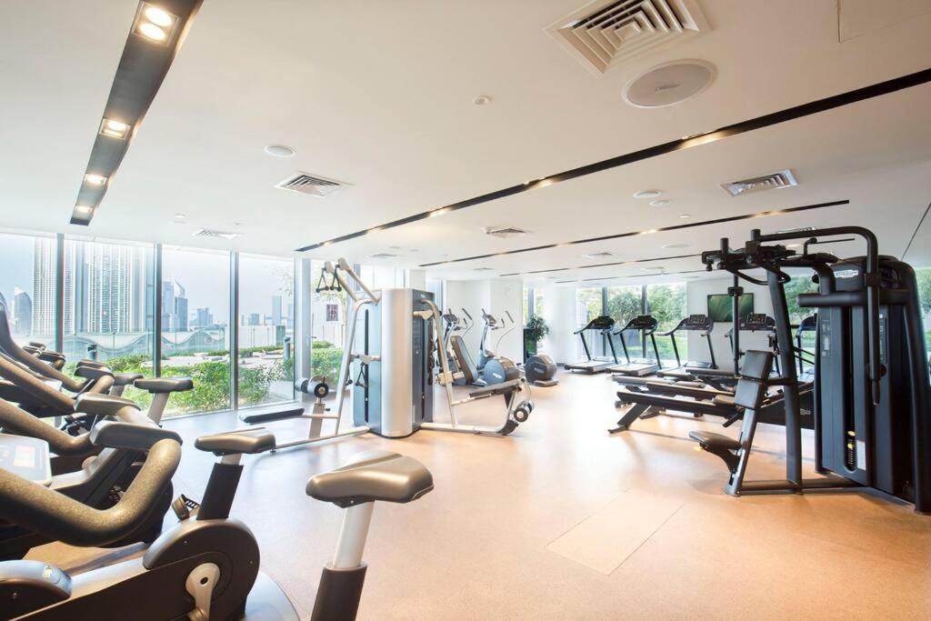 Magnificent Brand New Lux 3br Burj & Fountain View