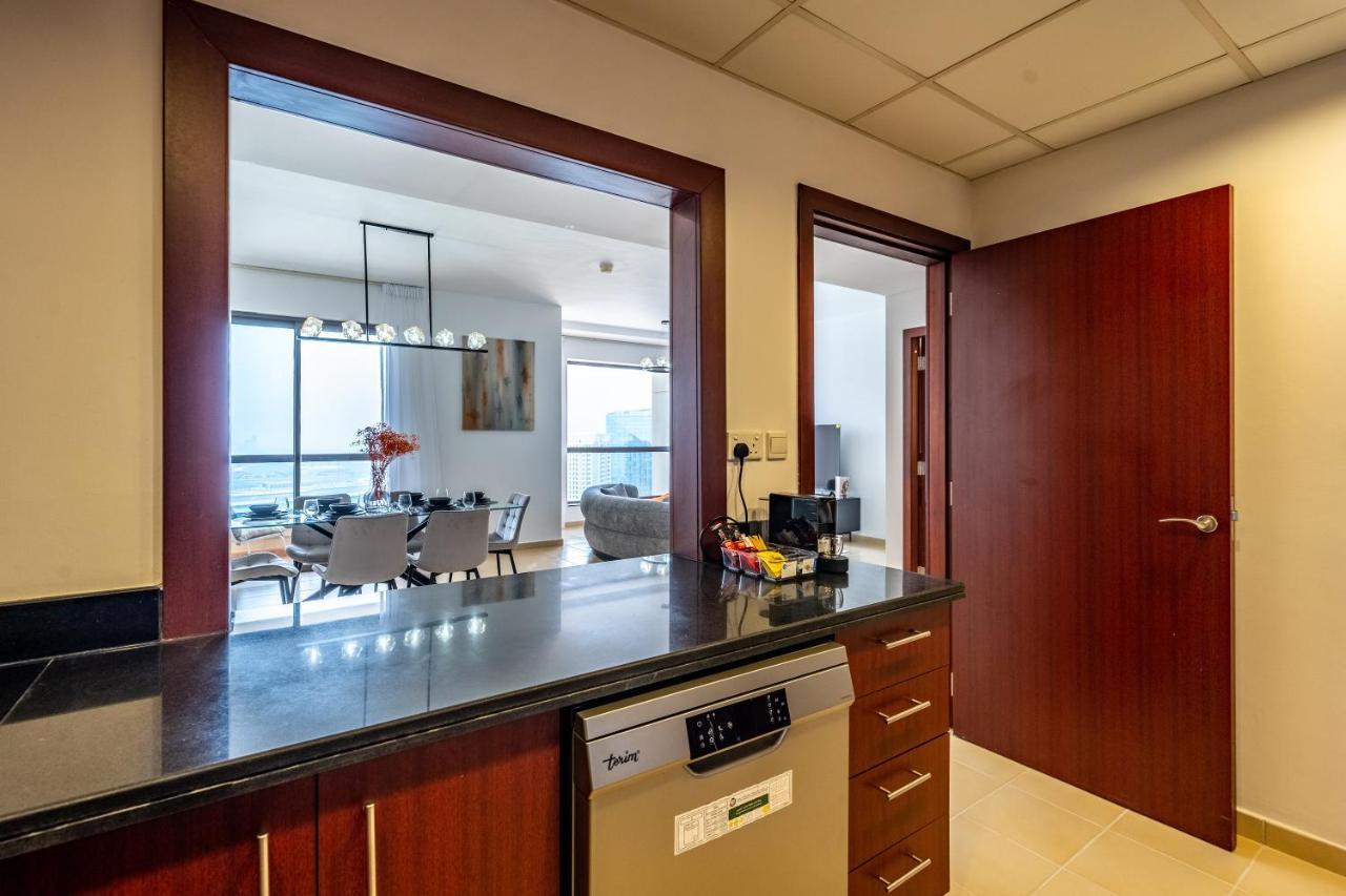 Spacious 2br - Eye & Sea View - Jbr Apartment *