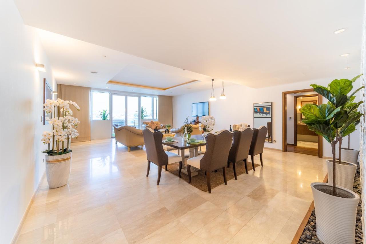 Apartment 2 Bedroom App With Private And Infinity Pool