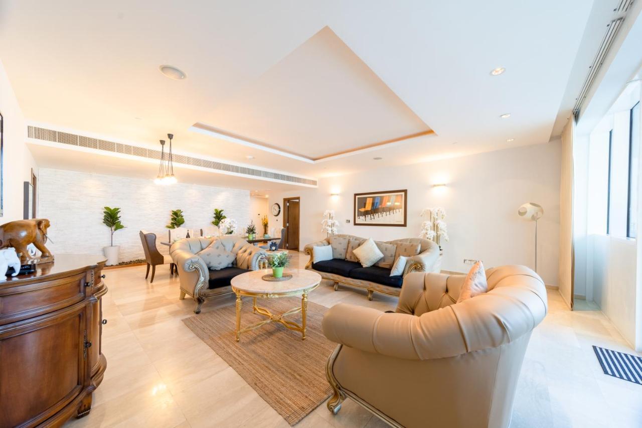 Apartment 2 Bedroom App With Private And Infinity Pool *