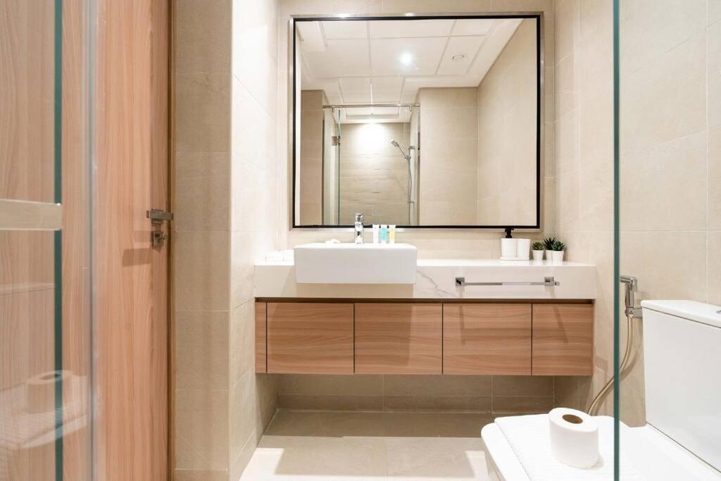 Chic @ Azizi Riviera 10 -