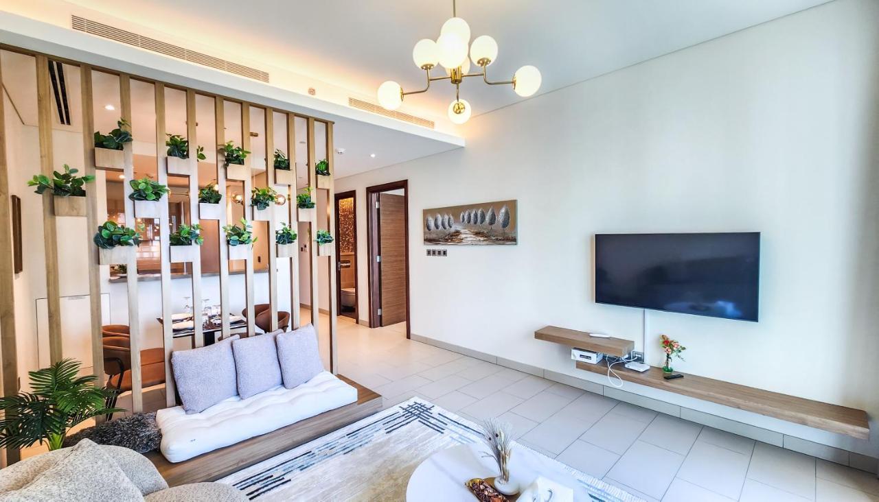 By Latinem Luxury 1br G5515 Near Burj Khalifa Apartment Dubai