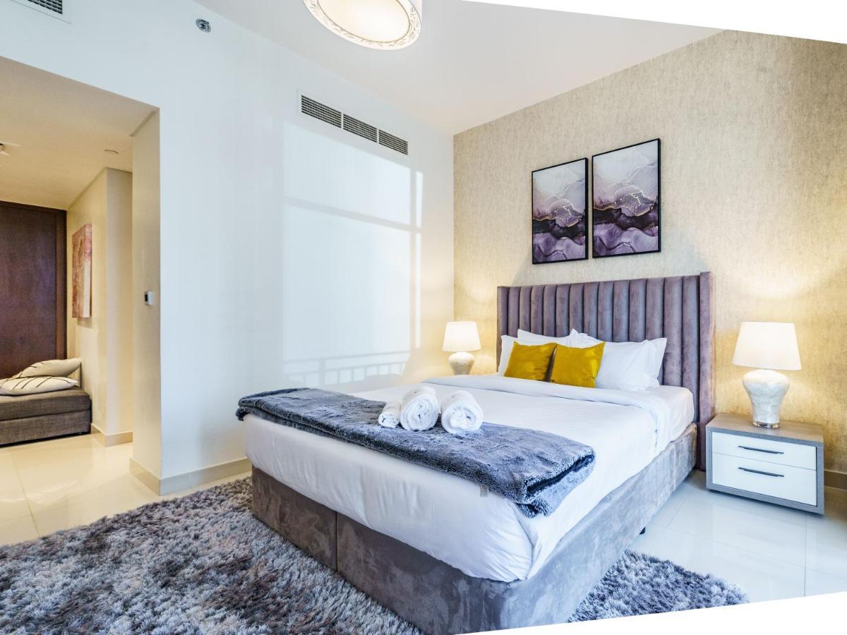 Classy 2br In Boulevard Crescent - Downtown Daire Dubai