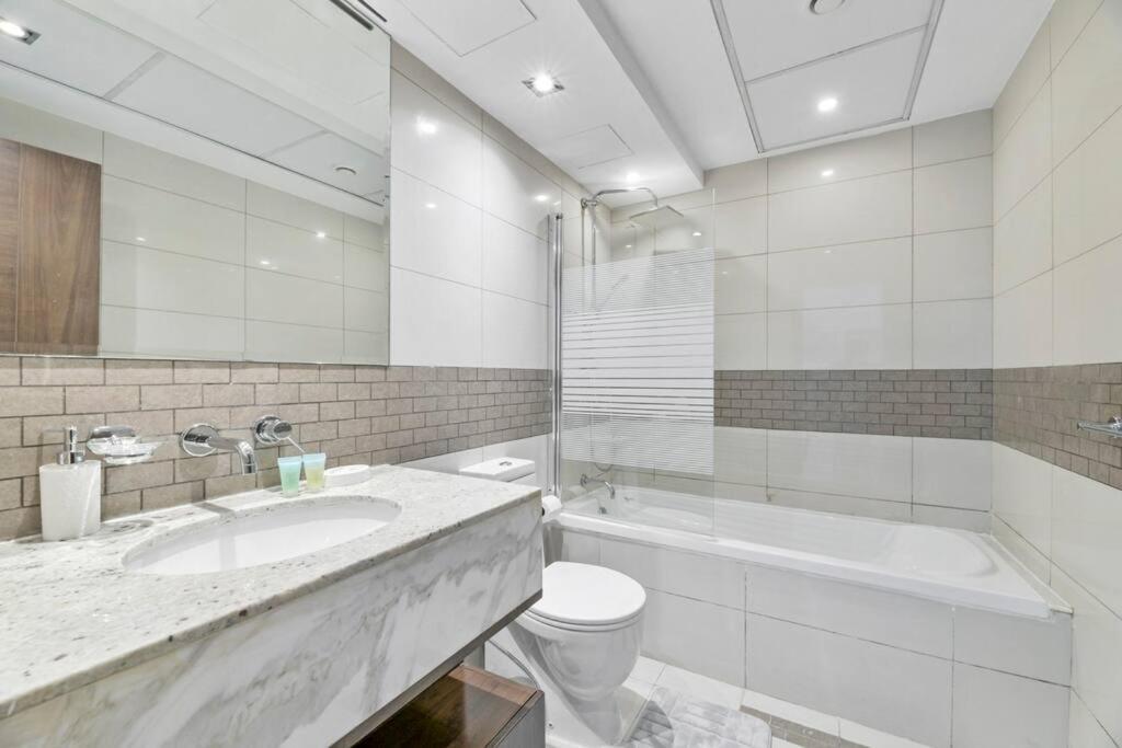 Stonetree - Park Island Blakely 1 Bedroom - Prime Location