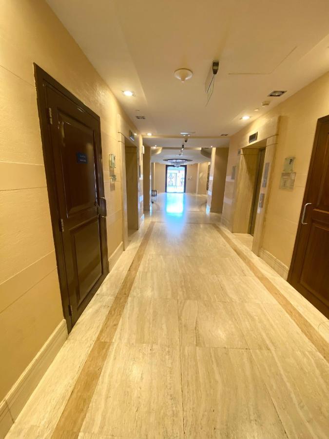 Charming Spacious In The Heart Of Jbr By Sweet Homes Casa de férias