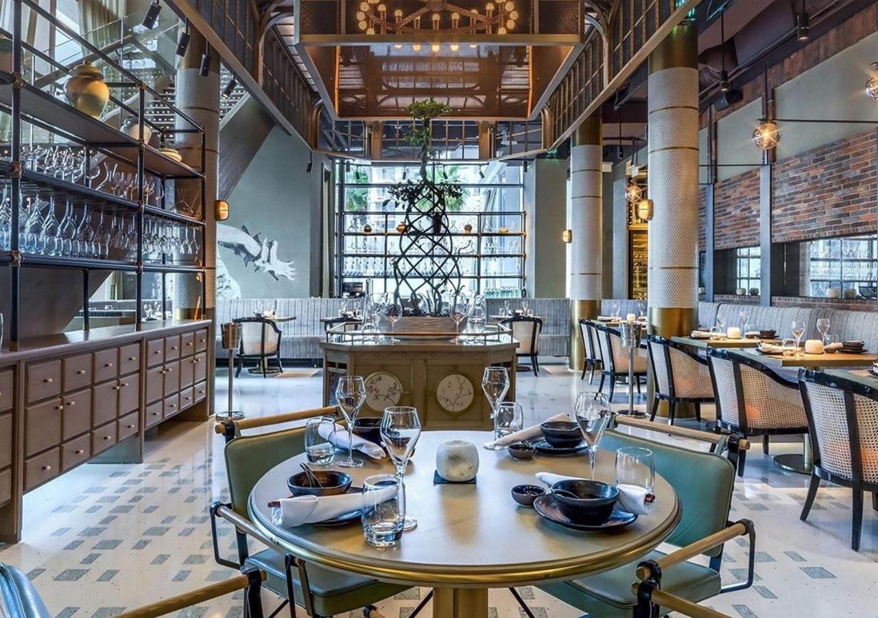 Luxury 2 Bedroom In The World Famous * Dubai