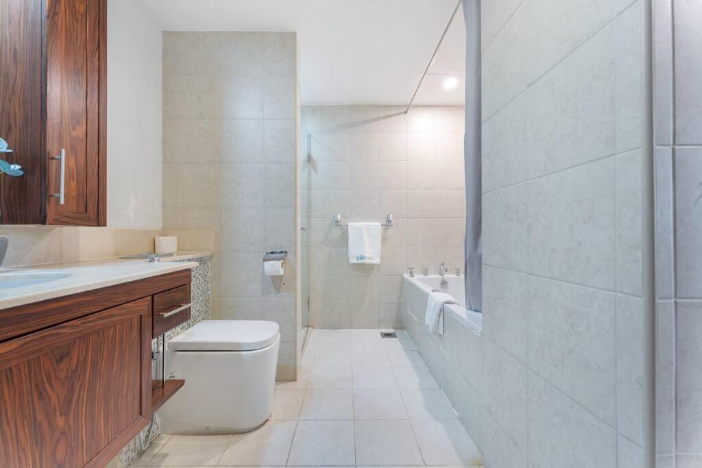 Majestic Duplex With Burj Khalifa View In Downtown *