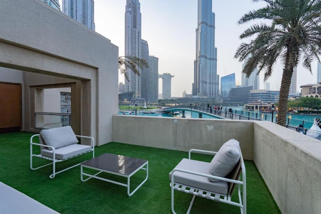 Majestic Duplex With Burj Khalifa View In Downtown *