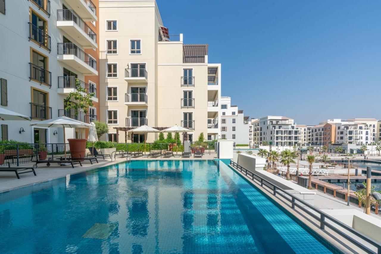 Ultimate With Big Terrace, Amazing Sunset, Perfect For 4 People Apartamento Dubai