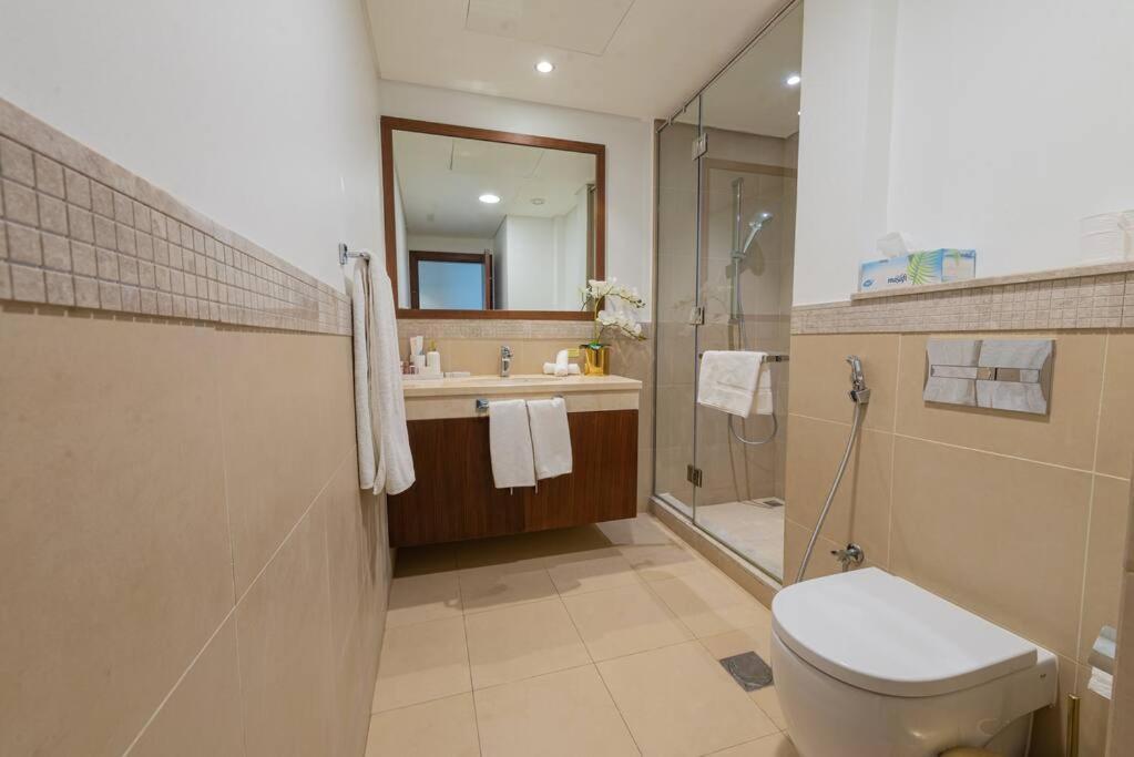 First Class 3br With Full Burj Khalifa And Fountain View Apartment