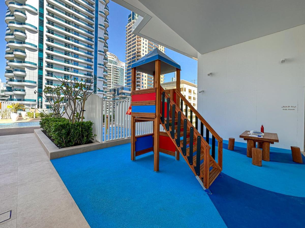 Apartment Higuests - Stylish With Balcony And Partial Marina View *