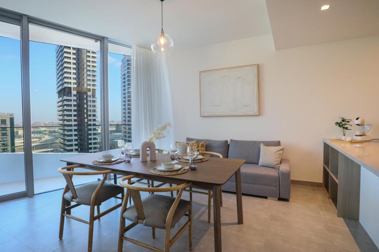 Apartment Higuests - Stylish With Balcony And Partial Marina View Dubai