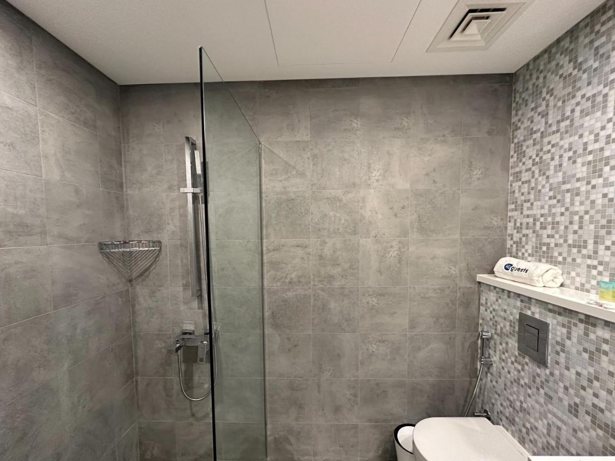 Higuests - Stylish With Balcony And Partial Marina View * Dubai