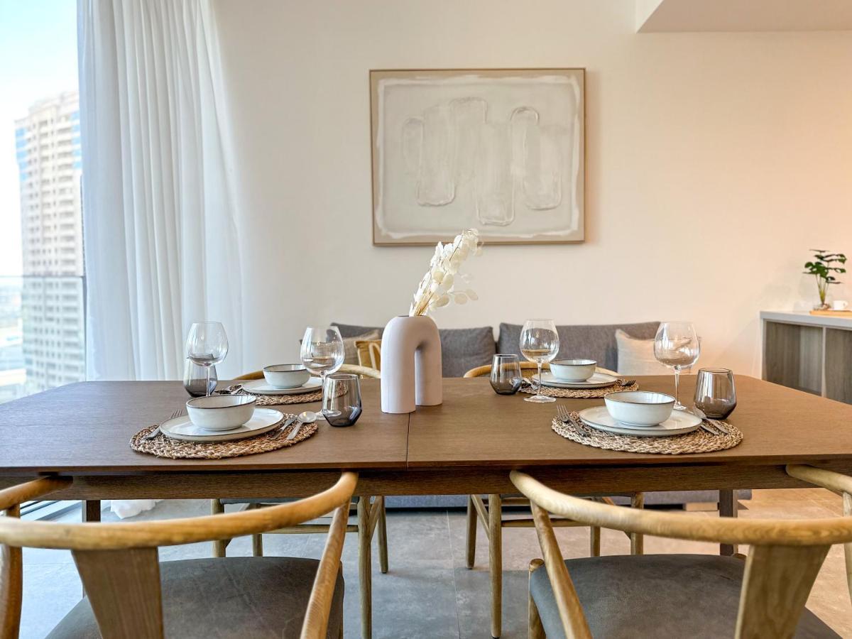 Apartment Higuests - Stylish With Balcony And Partial Marina View Dubai