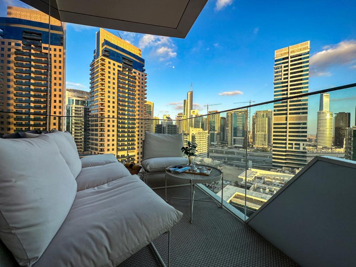 Apartment Higuests - Stylish With Balcony And Partial Marina View Dubai