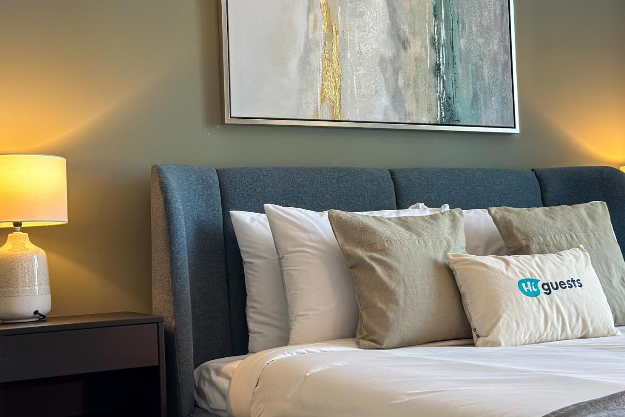 Apartment Higuests - Stylish With Balcony And Partial Marina View