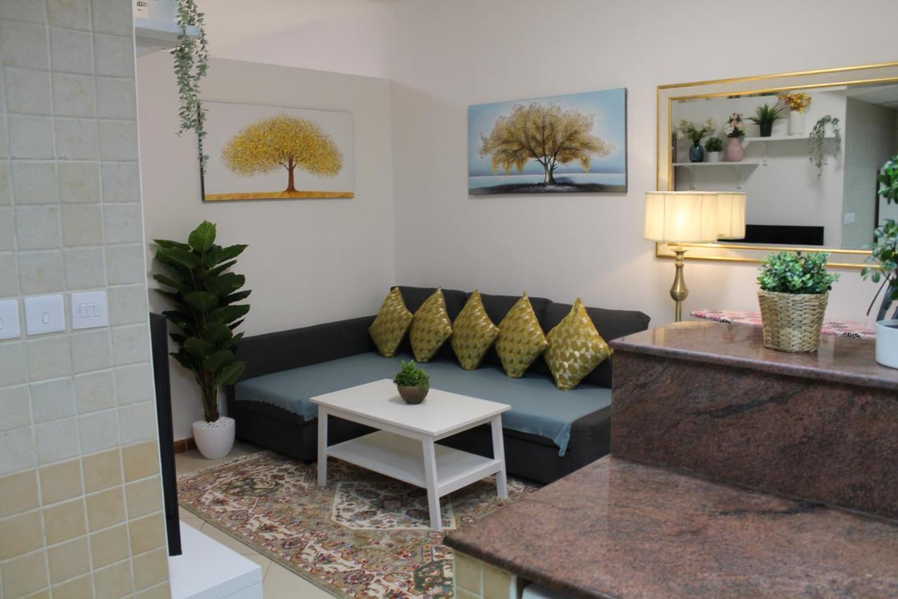 Newly Furnished Cozy 1 Bedroom Close To Jbr And Metro *