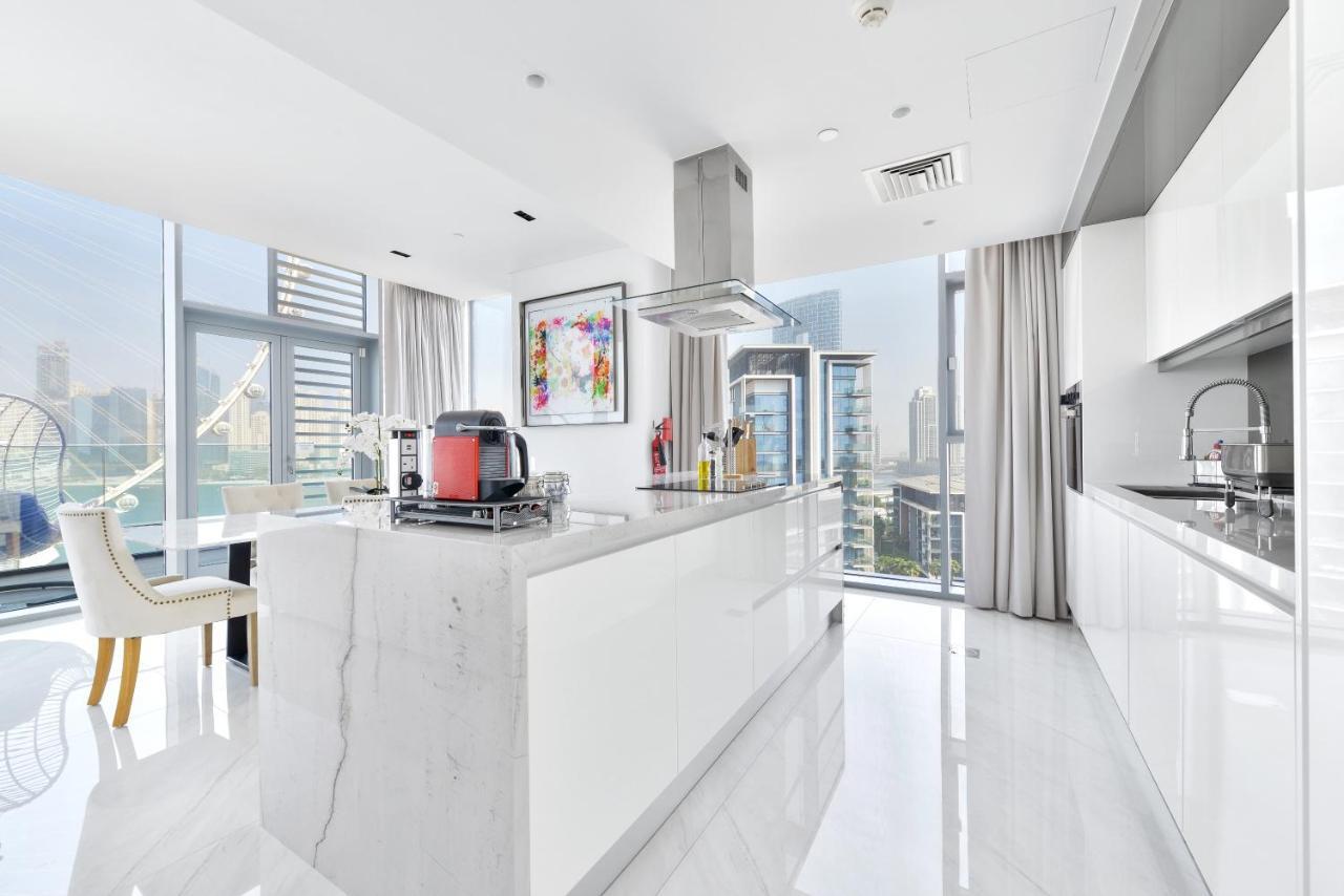 Apartment Spectacular 3 Bedroom With Maids Facing The Eye *